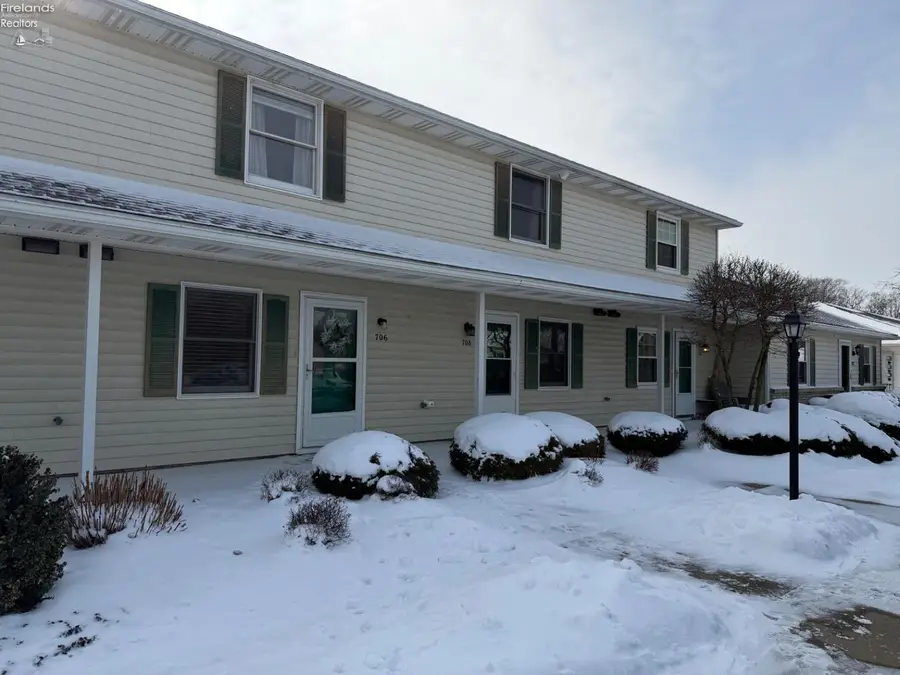 706 Creekside Drive, Huron, OH 44839 - Image #3