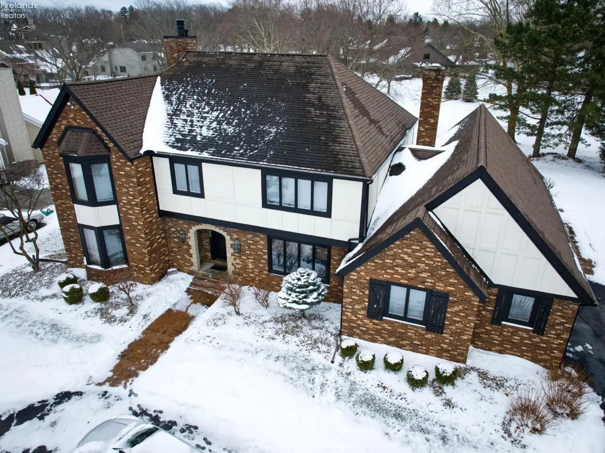 3802 Deerpath Drive, Sandusky, OH 44870 - #1