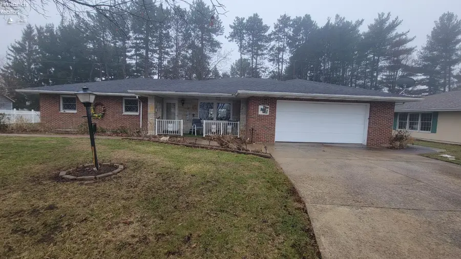 1533 Greenfield Court, Fremont, OH 43420 - #2