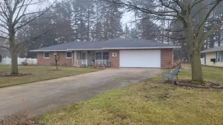 1533 Greenfield Court, Fremont, OH 43420 - #3