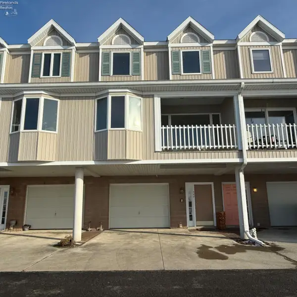 544 Nantucket Drive, Sandusky, OH 44870