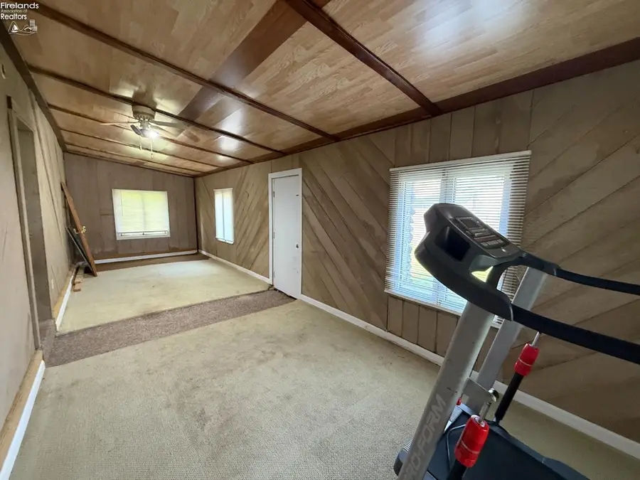 1107 Rainbow Avenue, Vickery, OH 43464 - #3