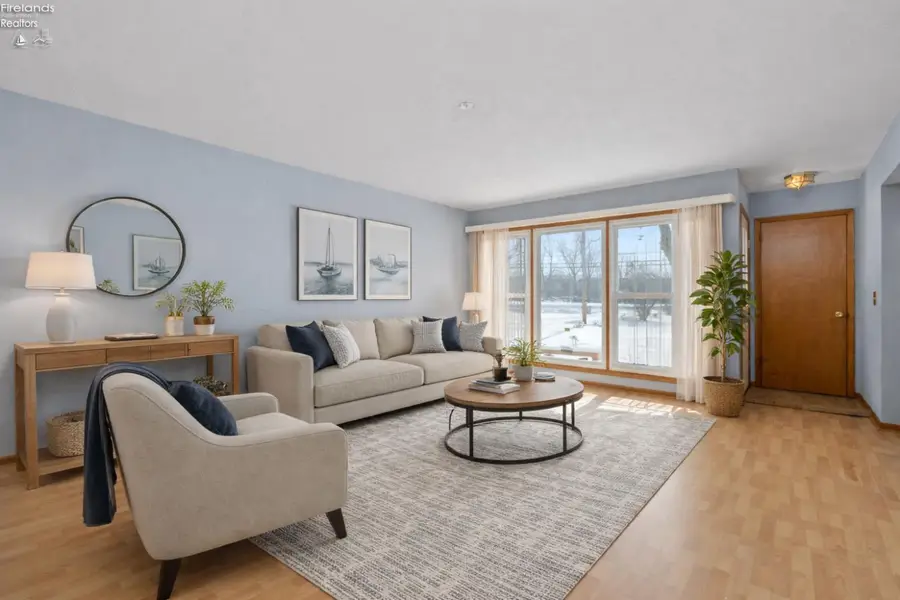 14015 W Lake Road, Vermilion, OH 44089 - #2