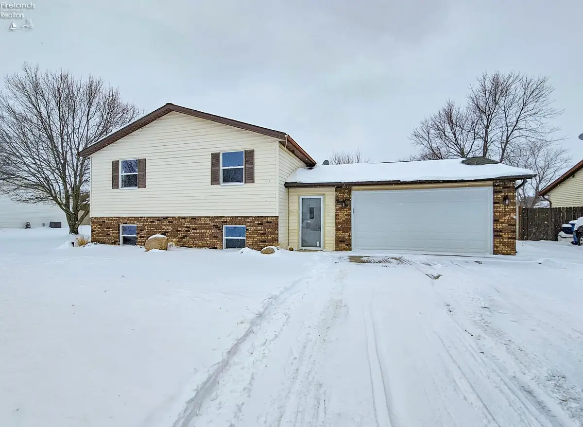 133 W Drew Lane, Clyde, OH 43410 - Image #1