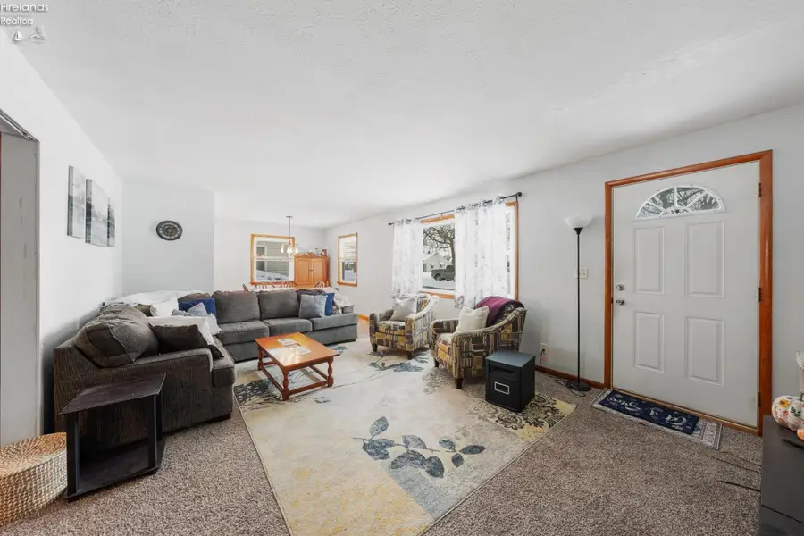 706 Taft Street, Port Clinton, OH 43452 - Image #3