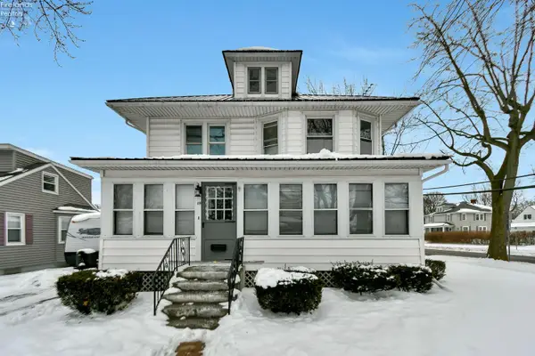 419 Maplewood Street, Willard, OH 44890