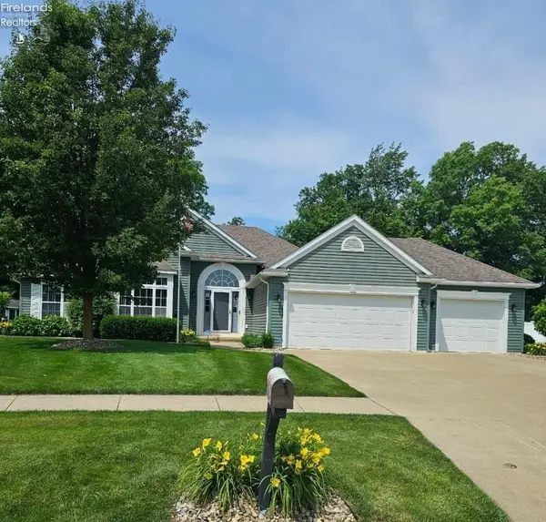 18 Old Orchard Loop, Norwalk, OH 44857