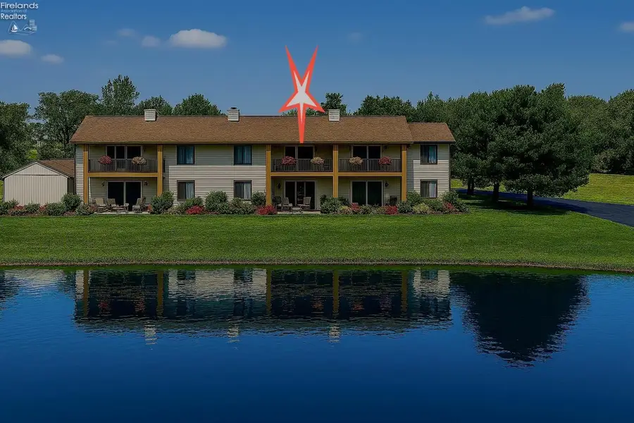 2598 E Sun Valley #202, Port Clinton, OH 43452 - Image #2