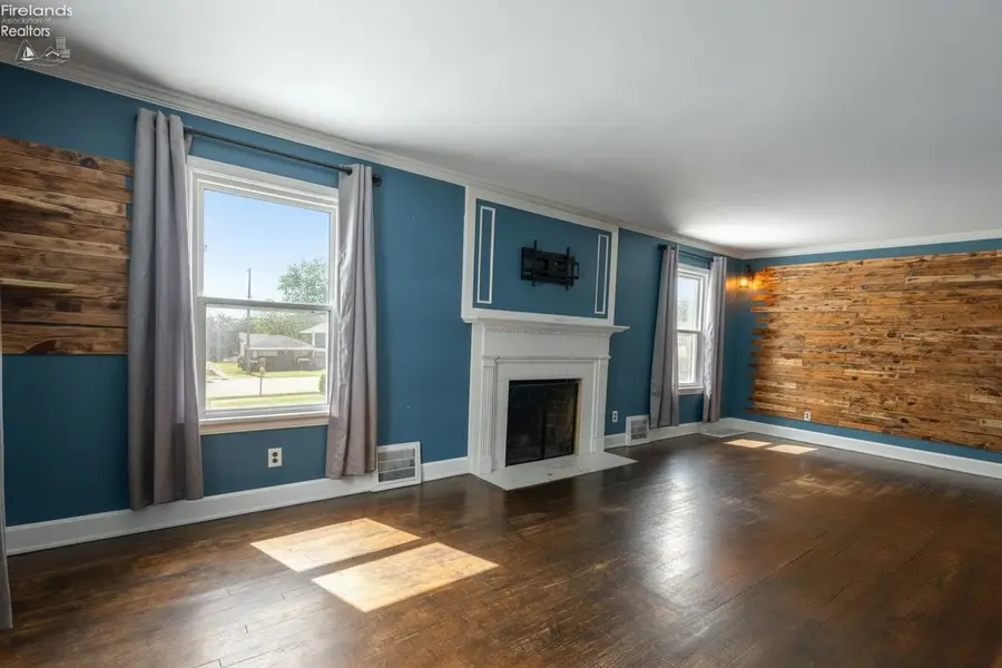 1117 Ogontz Street, Sandusky, OH 44870 - #3