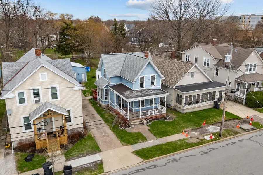 808 Fulton Street, Sandusky, OH 44870 - #3