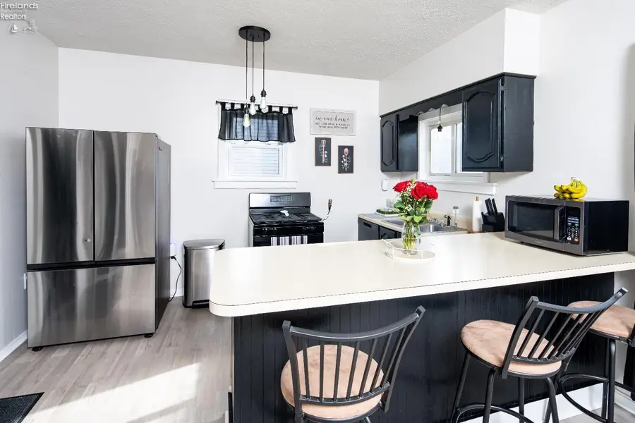 132 Hamilton Street, Bellevue, OH 44811 - #3