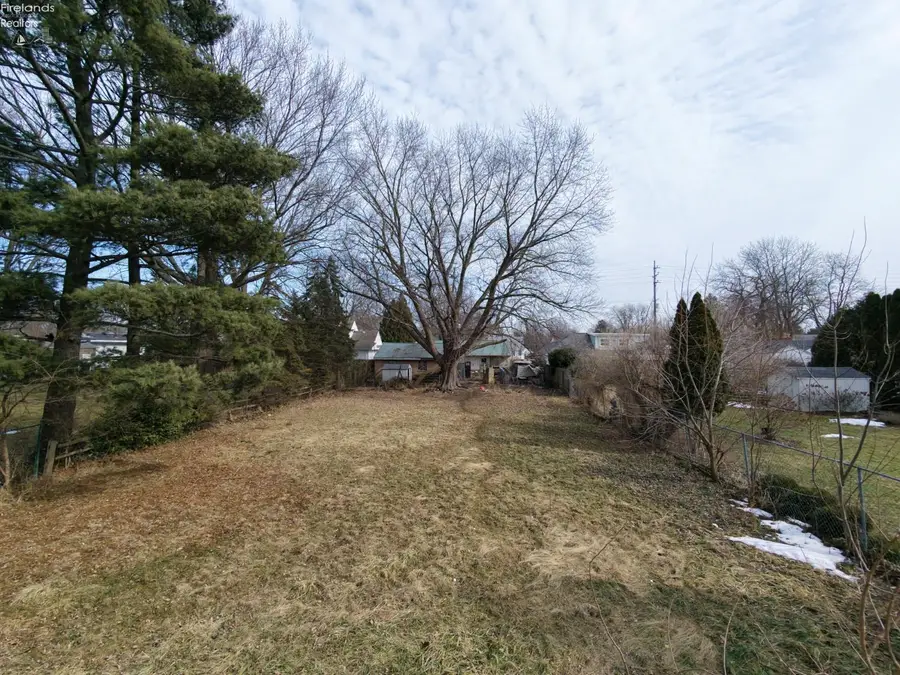 1805 Mills Street, Sandusky, OH 44870 - #3