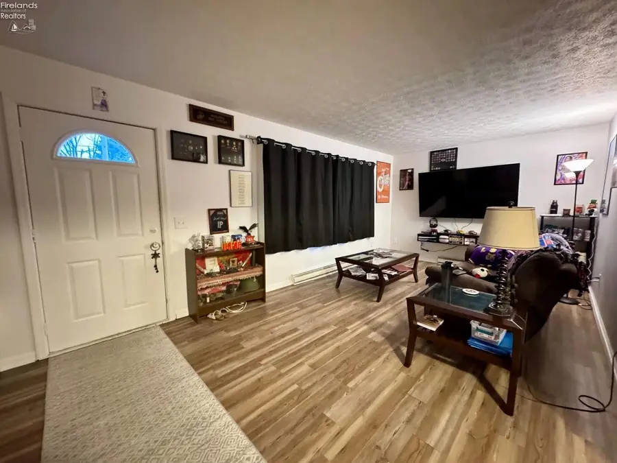 421 Scott Street, Sandusky, OH 44870 - #2