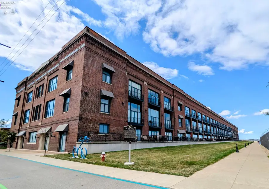 401 W Shoreline Drive #234, Sandusky, OH 44870 - #2