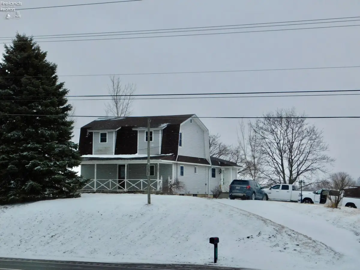 1727 Mcpherson Highway, Clyde, OH 43410 - #1