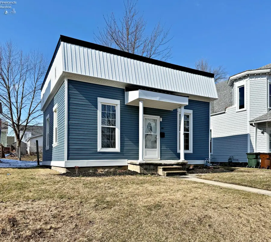 245 Franklin Street, Tiffin, OH 44883 - #3