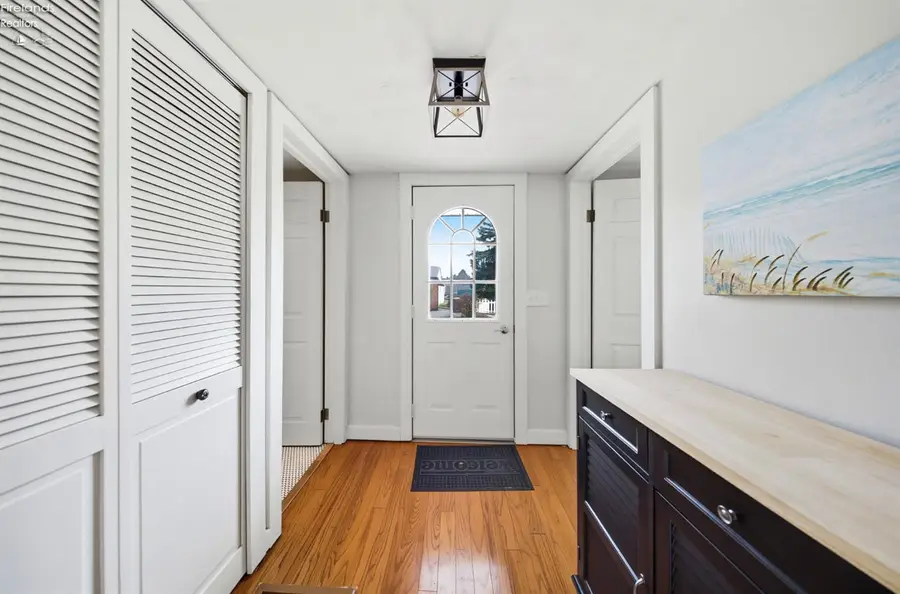 113 W Iroquois Trail, Sandusky, OH 44870 - #2