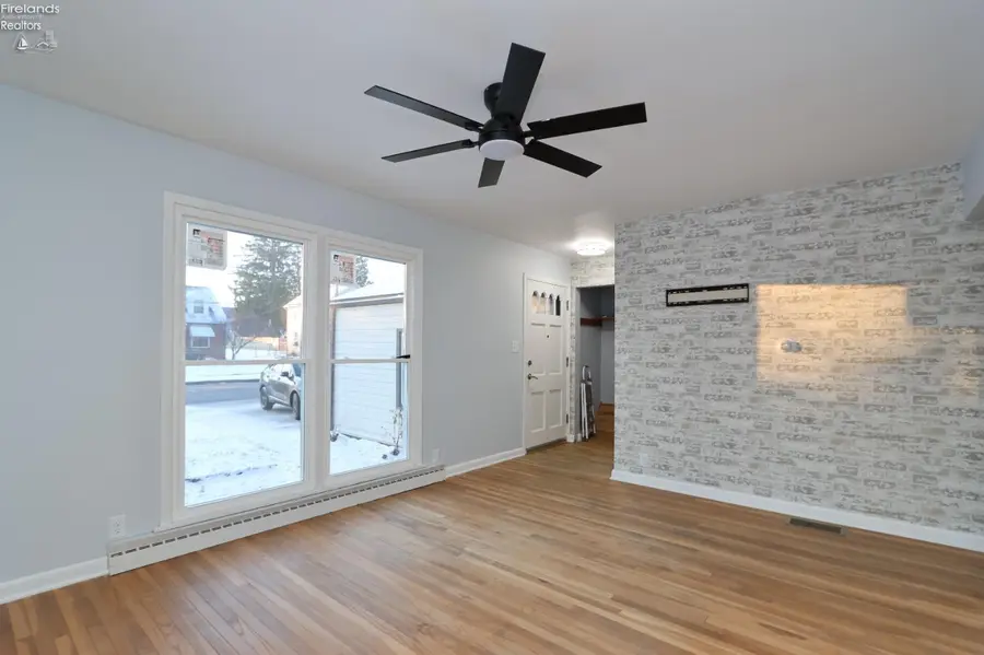 21 Franklin Avenue, Shelby, OH 44875 - #3