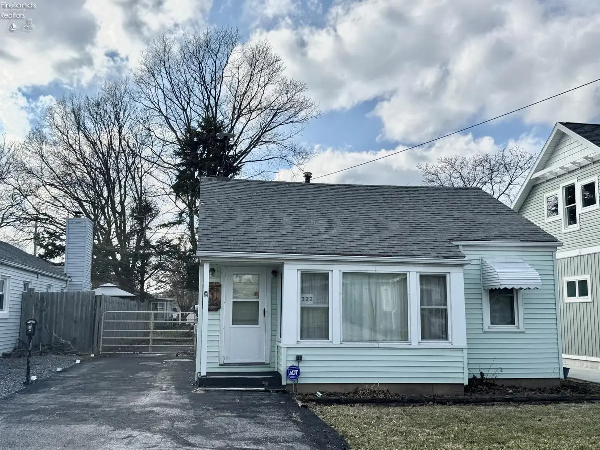 322 N Sackett Road, Marblehead, OH 43440 - #1