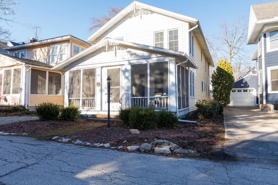 170 Jasmine Avenue, Lakeside, OH 43440 - #2