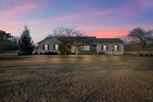 8685 W Oak Harbor Southeast Road, Oak Harbor, OH 43449