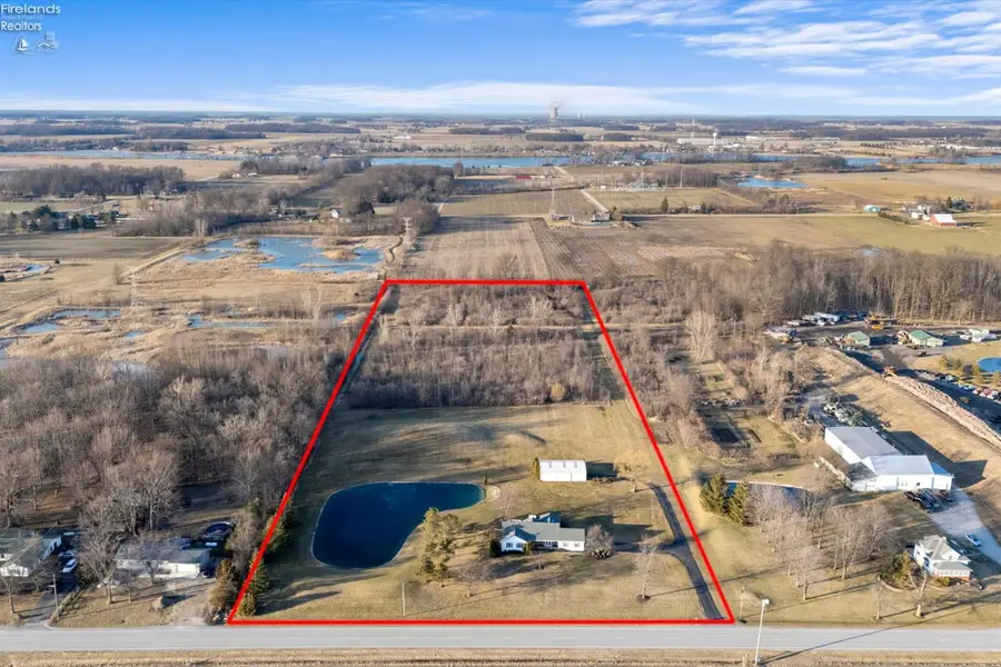 8685 W Oak Harbor Southeast Road, Oak Harbor, OH 43449 - #2