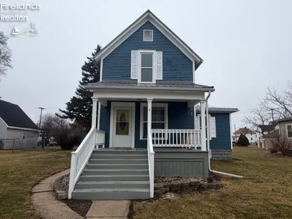 1026 Western Avenue, Fremont, OH 43420