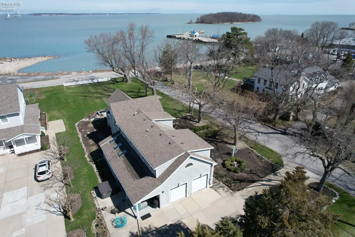 5078 E Water Street, Port Clinton, OH 43452 - #1