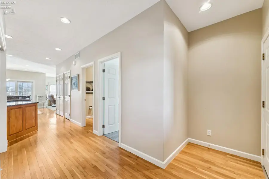 4444 E Harbors Edge Drive, Port Clinton, OH 43452 - #3