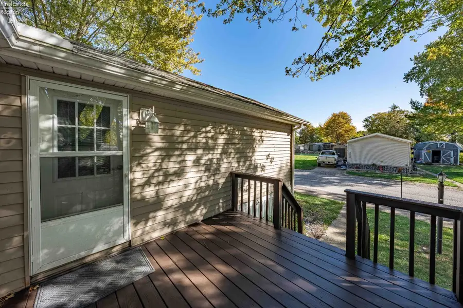 164 Driftwood Drive, Port Clinton, OH 43452 - #3