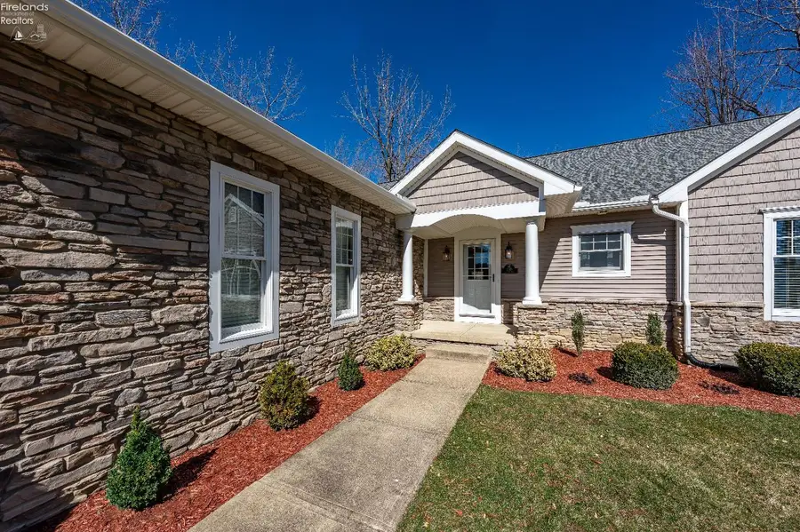 1249 Lost Lake Road, Port Clinton, OH 43452 - #2