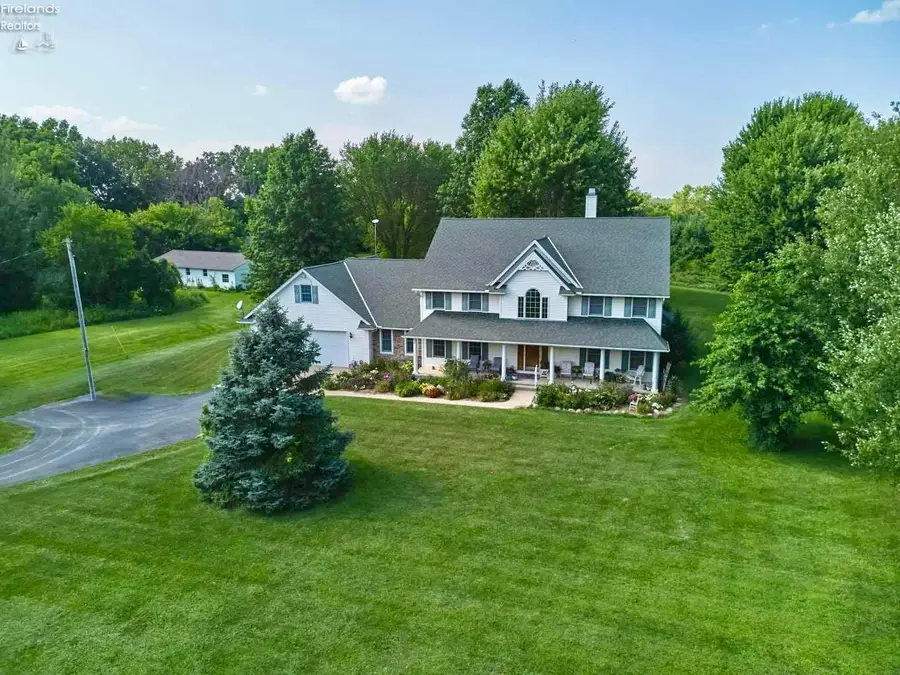 52808 North Ridge Road, Vermilion, OH 44089 - #2