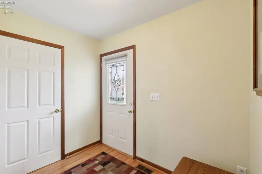 11 Mill Street, Berlin Heights, OH 44814 - #3