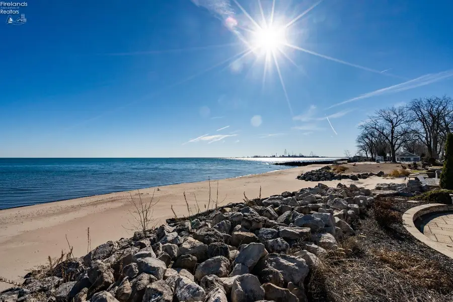 497 Bay Point Boulevard, Marblehead, OH 43440 - #3