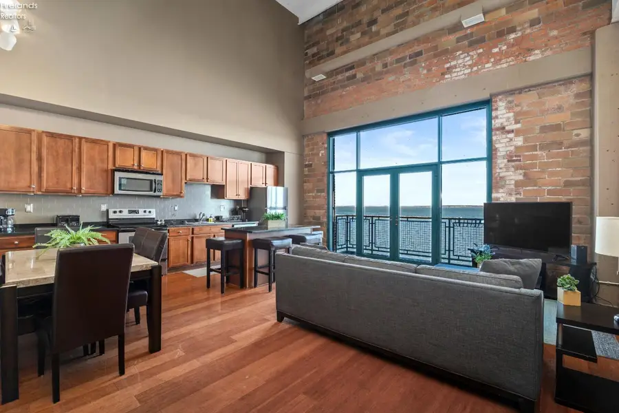 401 W Shoreline Drive #367, Sandusky, OH 44870 - #2