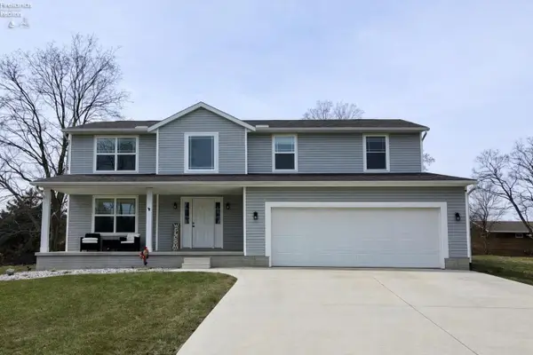 3712 N Delwood Drive, Port Clinton, OH 43452