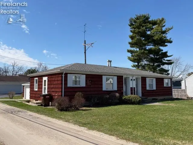 109 Wall St, Tiffin, OH 44883 - #2