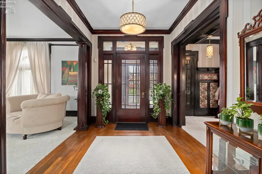 1169 W. 6th St, Lorain, OH 44052 - #3