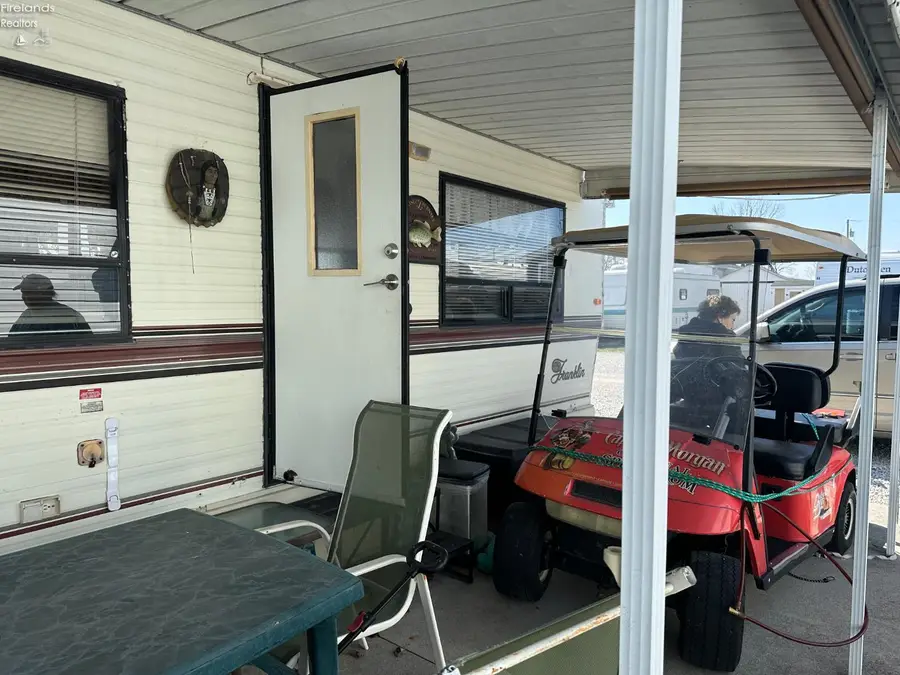 1220 W Richey Rd #31, Port Clinton, OH 43452 - #3