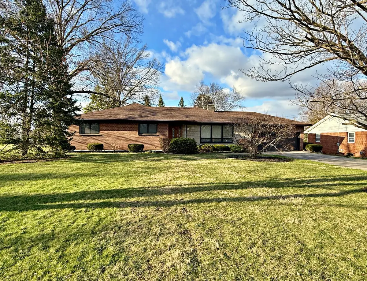 96 Lindsay Avenue, Tiffin, OH 44883 - #1