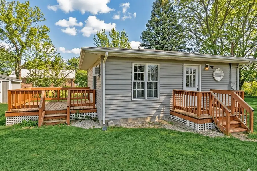 211 Orchard, Kelleys Island, OH 43438 - #3