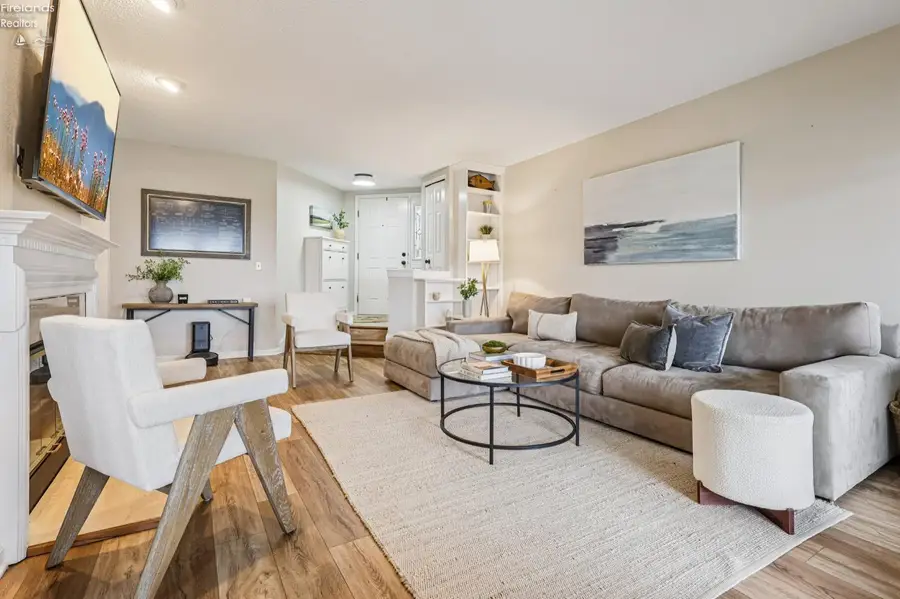 608 N Monument View, Marblehead, OH 43440 - #3