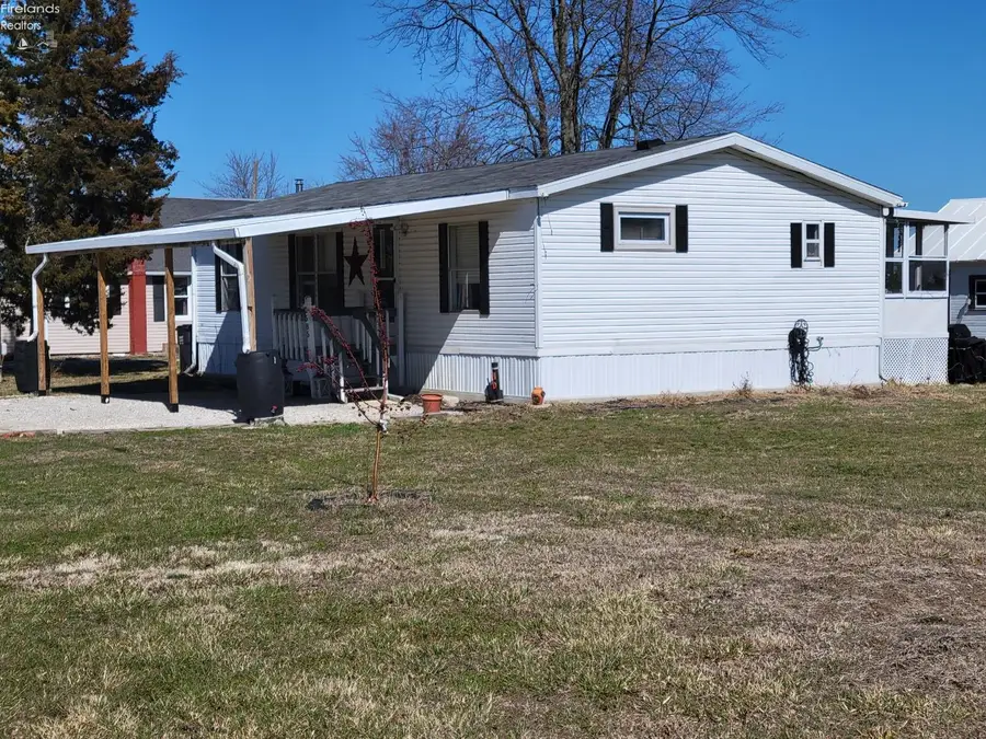 2585 Zilphia Street, Burgoon, OH 43407 - #2