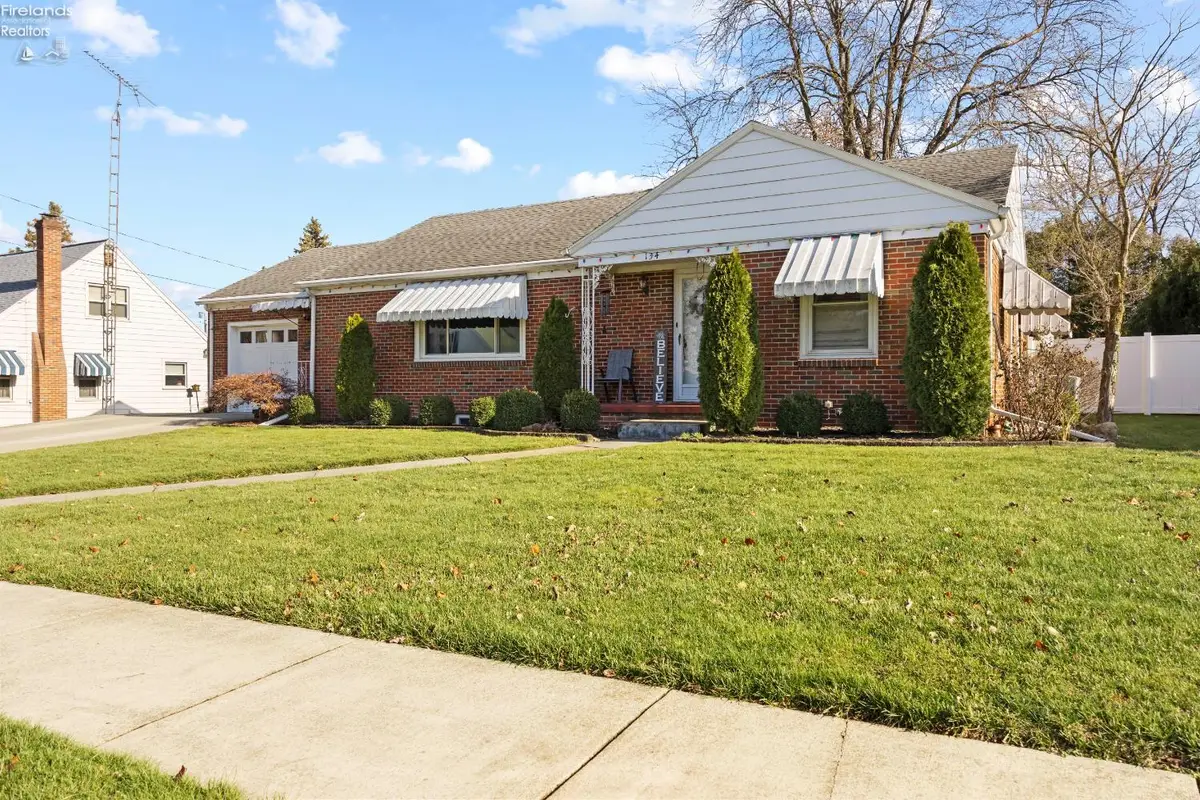 134 Walter Street, Bellevue, OH 44811 - #1