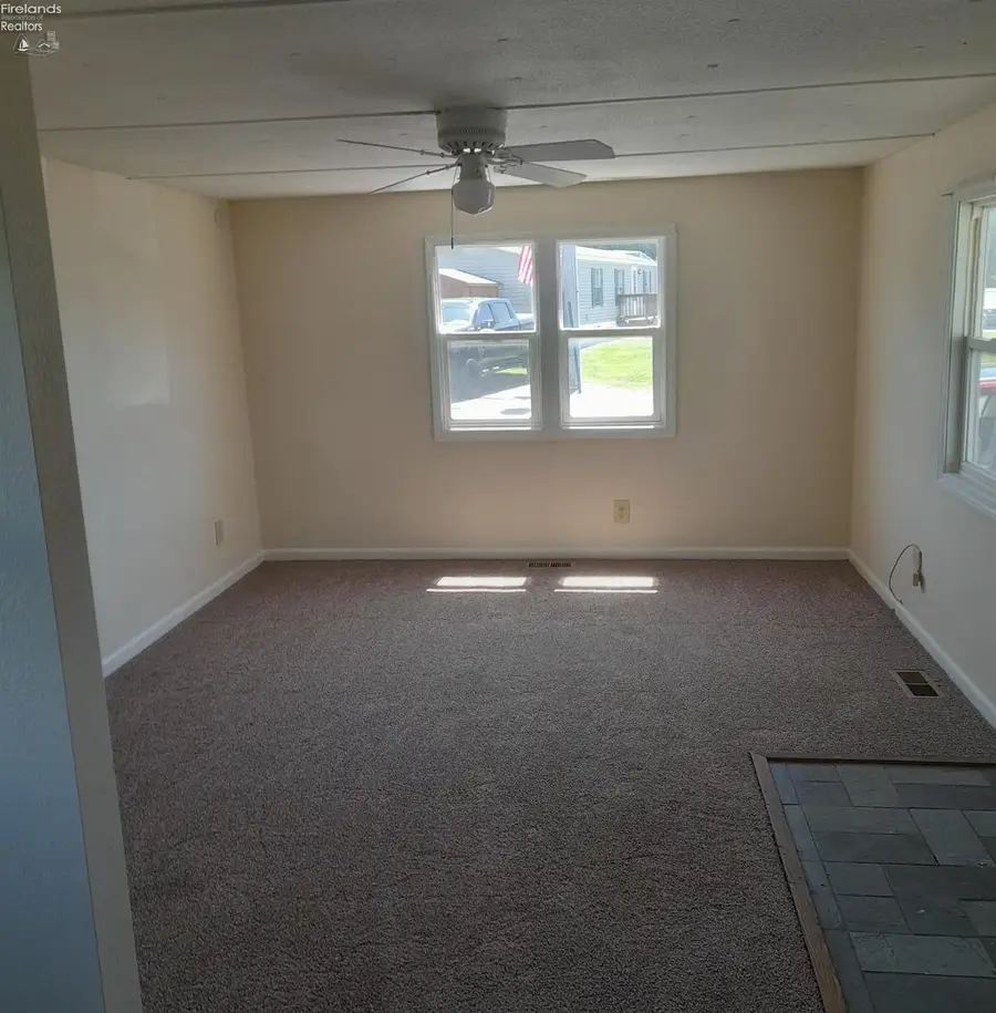 1420 E Main Street #31, Bellevue, OH 44811 - #3