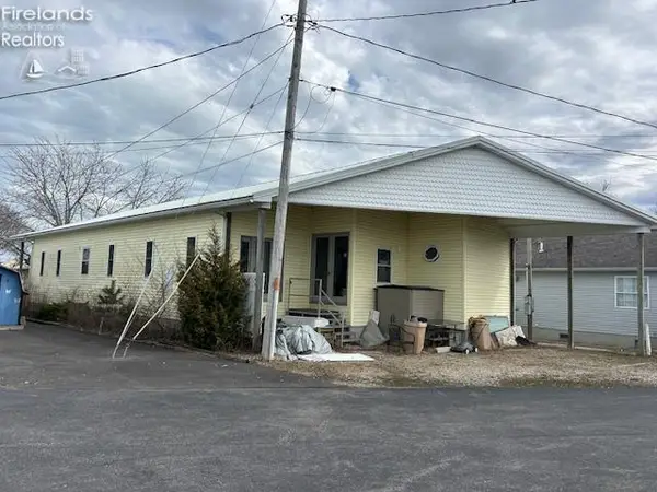 1631 N Anchor Avenue, Port Clinton, OH 43452