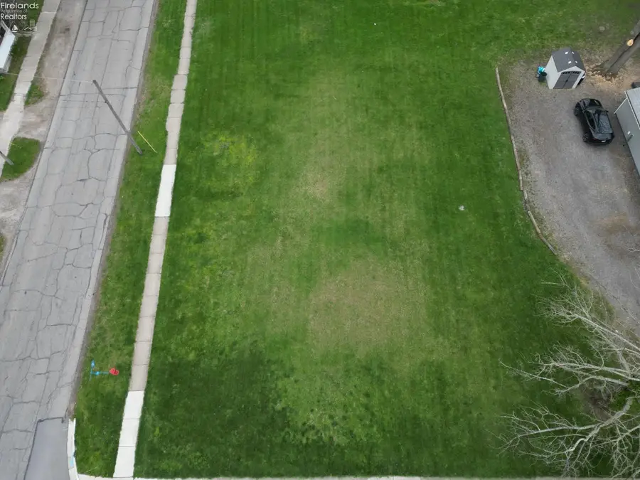 52 N Pleasant Street, Norwalk, OH 44857 - #2