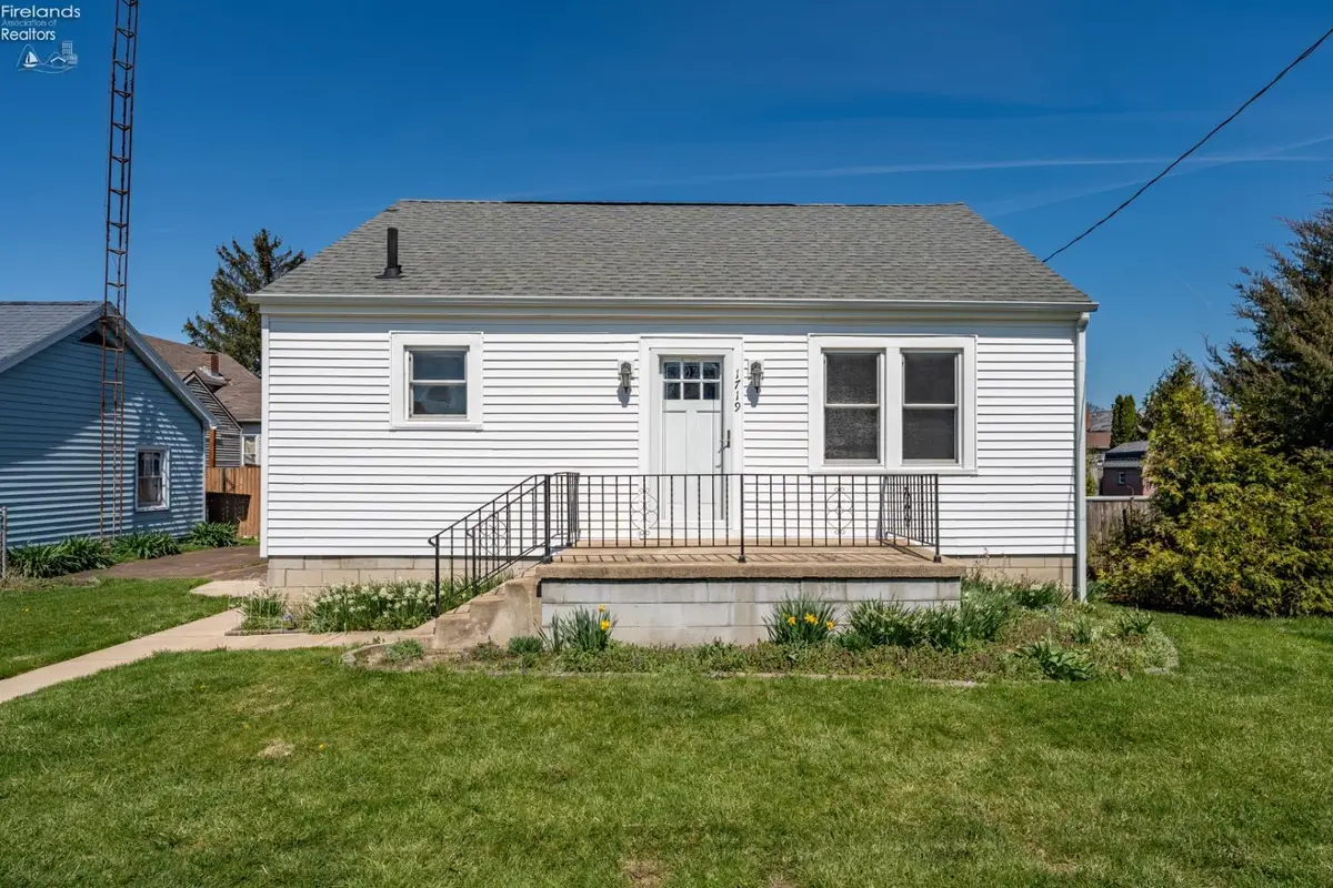 1719 Sandusky Street, Sandusky, OH 44870 - #1