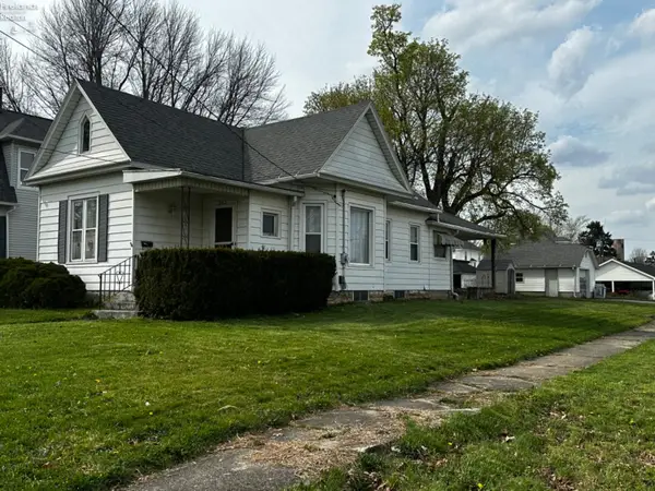 202 Louise Avenue, Bellevue, OH 44811