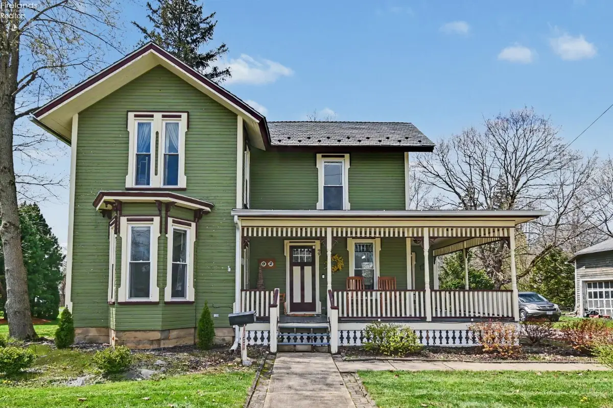 92 S Main Street, New London, OH 44851 - #1